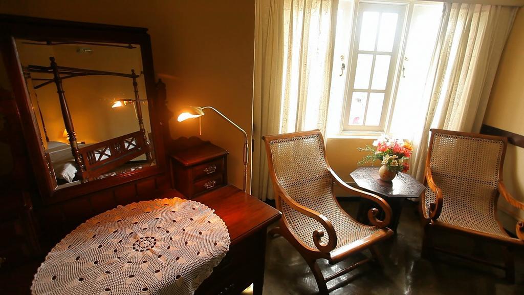 Senani Colonial Holiday Bungalow Νουβάρα Ελίγια Δωμάτιο φωτογραφία