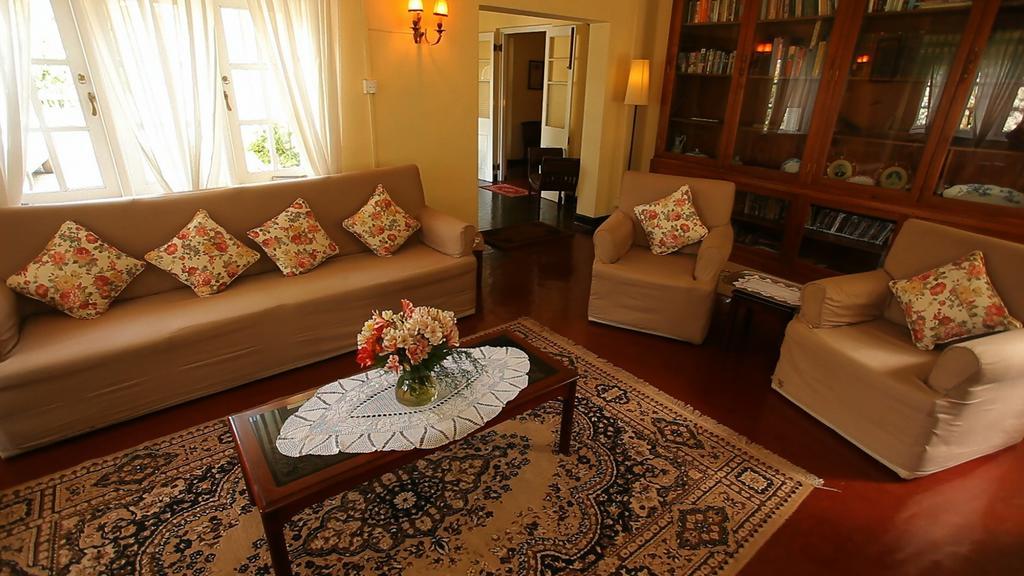 Senani Colonial Holiday Bungalow Νουβάρα Ελίγια Δωμάτιο φωτογραφία