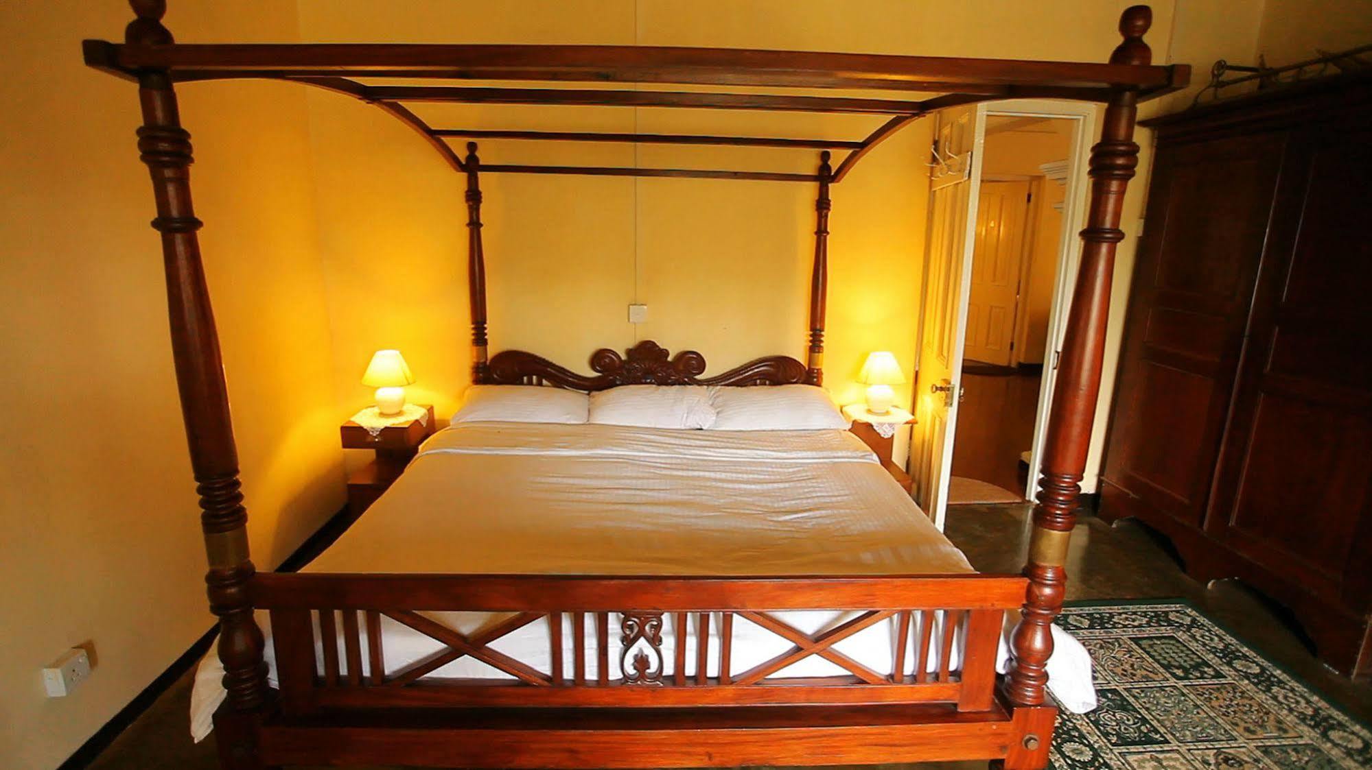 Senani Colonial Holiday Bungalow Νουβάρα Ελίγια Εξωτερικό φωτογραφία